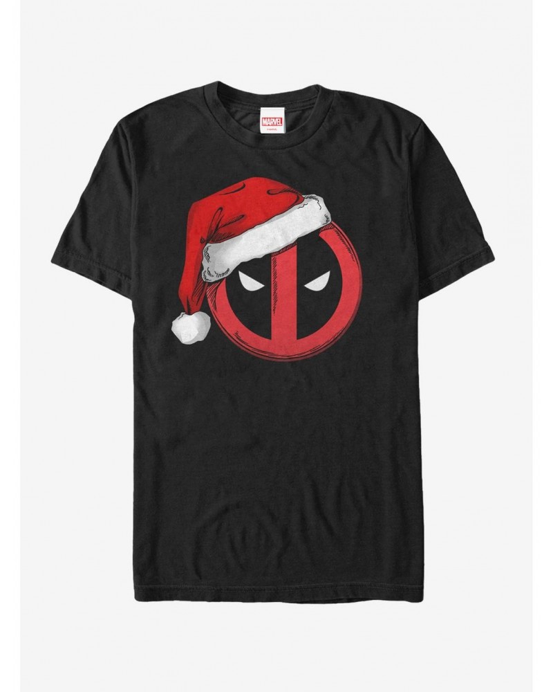 Marvel Christmas Deadpool Santa Hat T-Shirt $7.46 T-Shirts